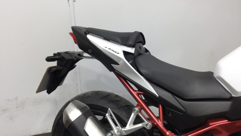 (23MY) Honda CB750 Hornet